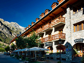 Hôtel CIRIA***