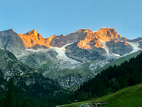 Trekking Tour Monte Rosa (6 etapes) Trekking Tour Monte Rosa (6 etapes)