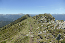 Chemin de la crête jusqu´au pic d´Enclar.