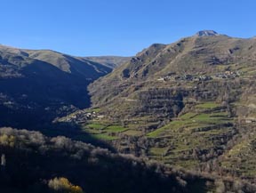 La vallée d´Àssua depuis Sort