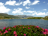 Lac des Abelletes et pics d