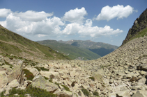 Chaos de blocs sur le chemin du col des Isards.