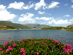 Lac des Abelletes et pics d´Envalira (2823 m et 2818 m)