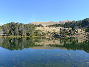Lac de la Nou et vallées de Claror et Perafita
