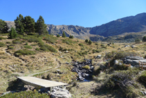 Nous progressons sur un terrain très agréable.