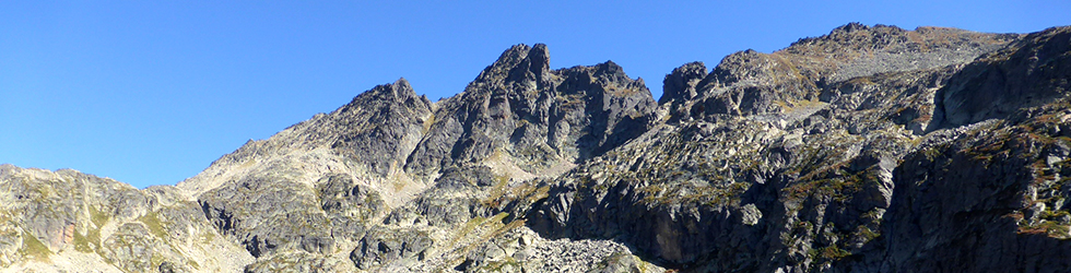 Lacs de Juclar et pic d´Escobes (2779 m)