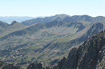 Le parfait amphithéâtre du cirque des Colells.