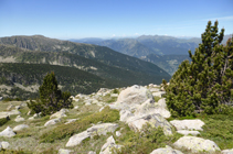 Descente par la sierra des Pedrusques.