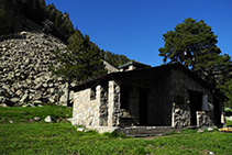 Refuge de Riu dels Orris.