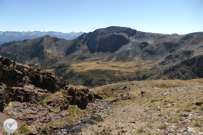 Pic de Comapedrosa (2942 m) depuis Arinsal 1 