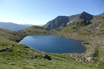 Vue vers l´arrière en direction du deuxième lac de Ransol.