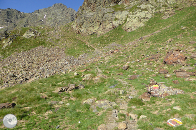 Lacs de Ransol et pic de la Serrera (2913 m) 1 