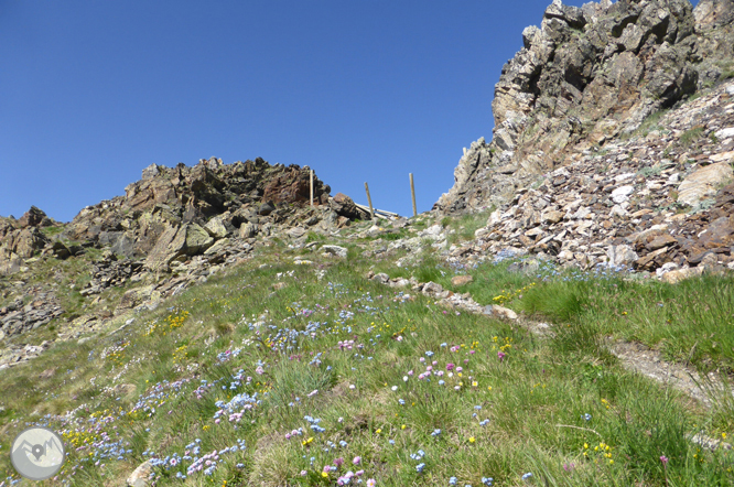 Lacs de Ransol et pic de la Serrera (2913 m) 1 