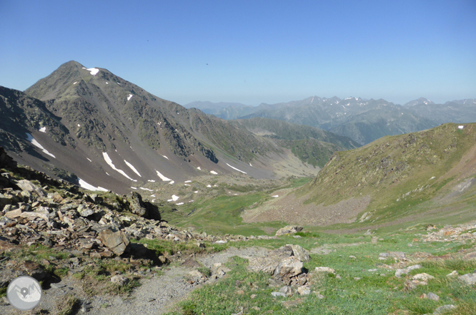 Lacs de Ransol et pic de la Serrera (2913 m) 1 