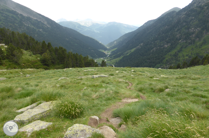 Lacs de Ransol et pic de la Serrera (2913 m) 1 