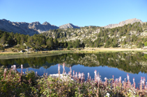 Premier lac de Pessons et cirque de Pessons.