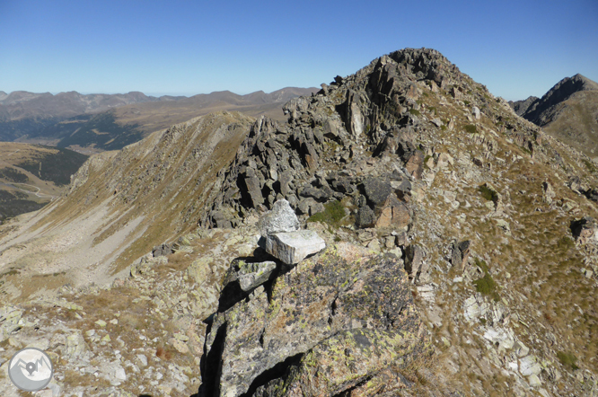 Pic de Montmalús (2781 m) et cirque des Colells 1 