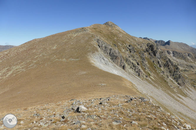 Pic de Montmalús (2781 m) et cirque des Colells 1 