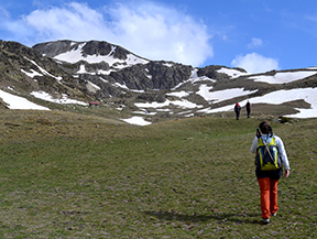 Puigpedrós (2915 m) par Engorgs depuis le refuge du Malniu